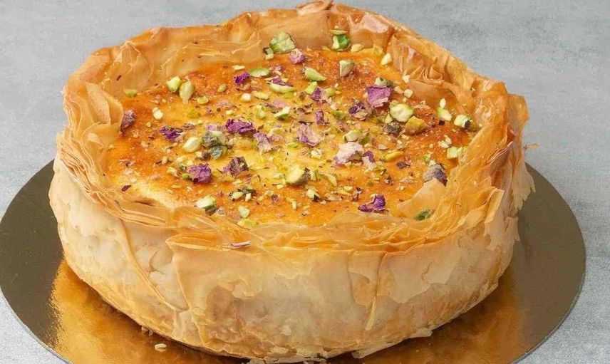 Gelinim Mutfakta baklava cheesecake tarifi nasıl yapılır? Gelinim Mutfakta'dan değişik lezzet tarifleri gelmeye devam ediyor!  Damaklarda şenlik yaratacak baklava cheesecake tarifi