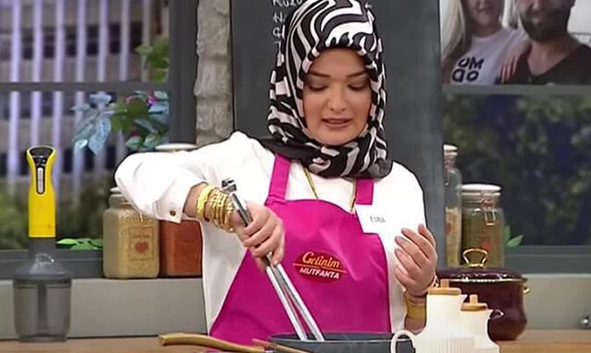 Gelinim Mutfakta Esra Yarışmadan Ayrıldı mı?
