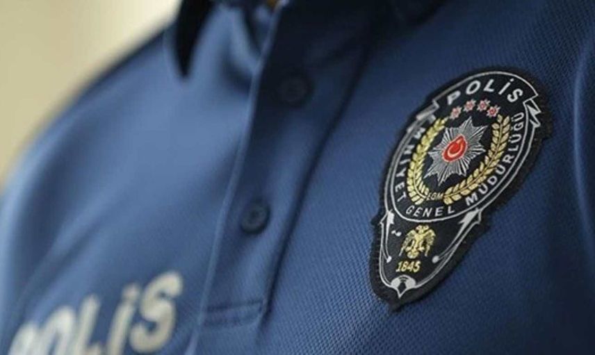 Giresun'da deniz kıyısında gençlerin uygunsuz şekildeki görüntülerini çeken ve yayan iki polis memuruna inceleme!