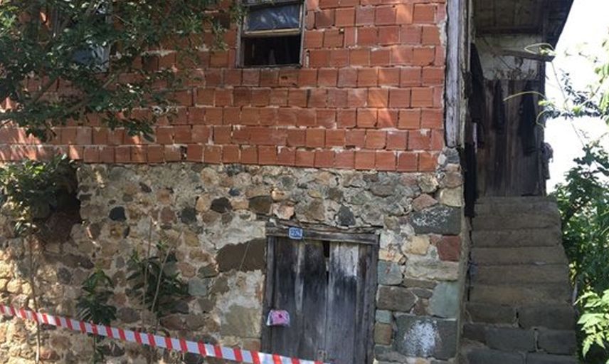 Giresun'da Fındık İşçilerinin Konakladığı Yapı Çöktü;10 Kişi Yaralandı