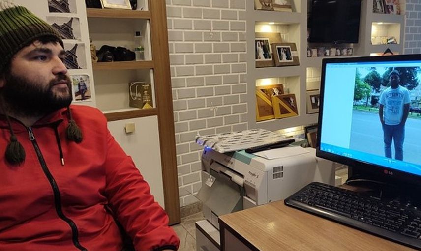 Göbeğinde Çıkan Sivilceyi Sıkan Kişi Felç Kaldı