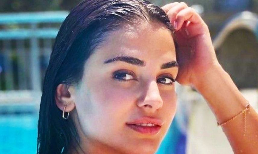 Gönül Dağı'nın Asuman'ı havuz başındaki görüntüleri görenleri büyüledi! Oyuncunun fiziği dikkat çekti