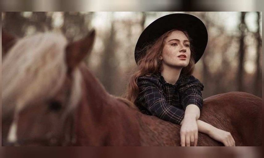 Gönül Dağı'nın Meryem'i Sevilay Gültekin mini etekli pozu ile sosyal medyayı salladı