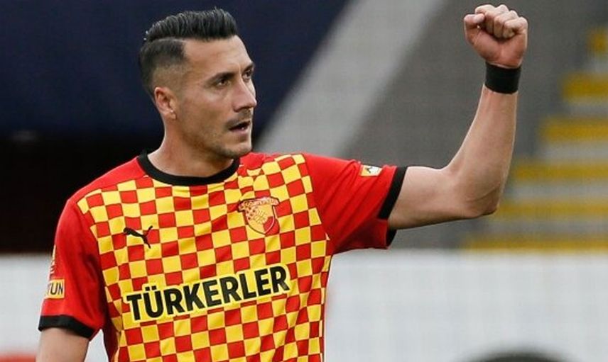 Göztepe ile yolları ayrılan Adis Jahovic, Bodrumspor'a mı transfer oluyor? Futbolcudan çok konuşulacak karar geldi!