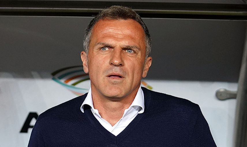 Göztepe'de Stjepan Tomas, Fenerbahçe mağlubiyeti sonrası henüz küme düşmediklerini kalan haftalarda mücadeleye devam edeceklerini söyledi