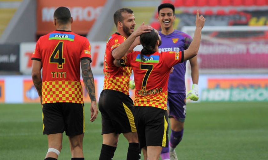 Göztepe'de Titi İle Yollar Ayrıldı