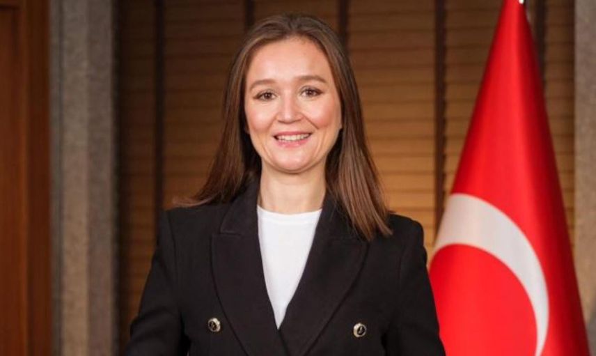 Gülşah Durbay Son Yolculuğuna Uğurlandı, Özgür Özel Tabut Başında Yıkıldı
