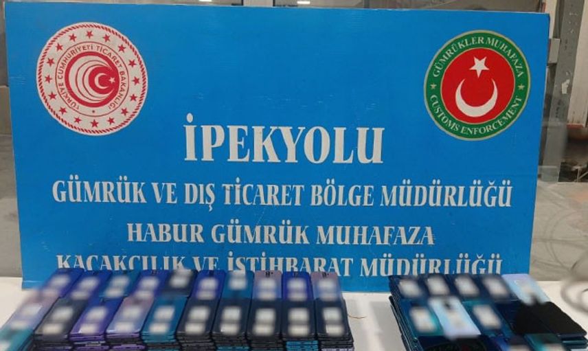 Gümrük Kapısında Yapılan Aramada Televizyonun İçinden Eroin Çıktı