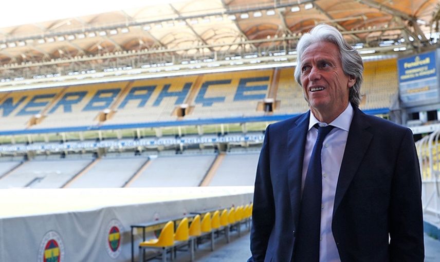 Gürcan Bilgiç Fenerbahçe’de tüm dikkatlerin forvet transferinde olduğunu söyledi