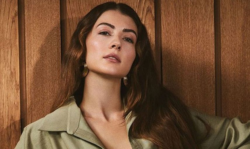Güzel Oyuncu Burcu Özberk'ten Alkışlanacak Hareket! Yardım Çağrısında Bulundu