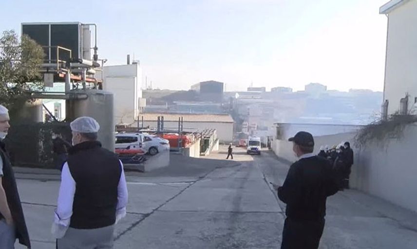 Hadımköy'de Deri Fabrikasında Patlama: 3 Yaralı