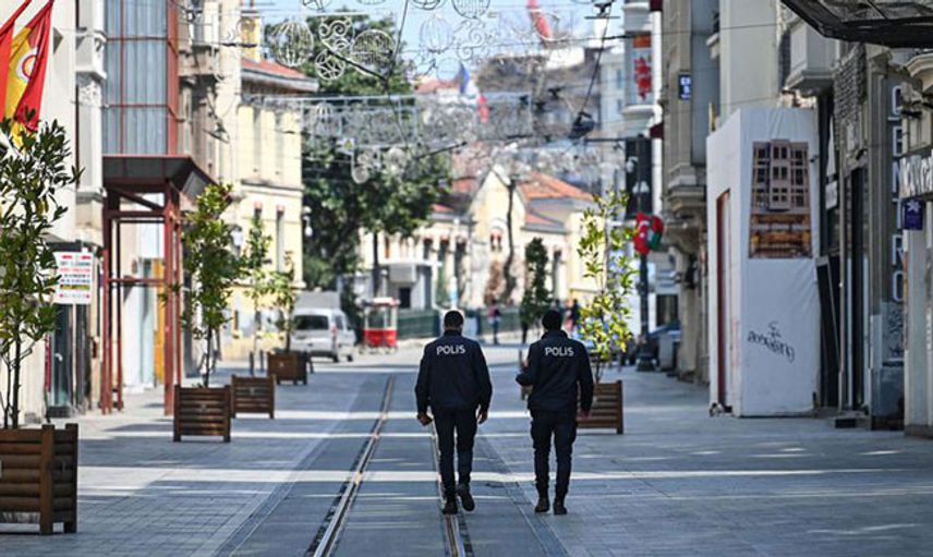 Hafta Sonu Sokağa Çıkma Yasağı Kalktı mı?