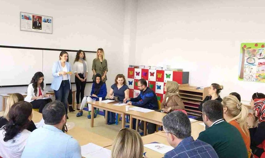 Hafta sonu veli toplantısı yapılır mı, yasal mı?