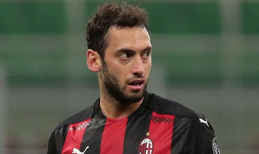 Hakan Çalhanoğlu Milan'dan Ayrılabilir