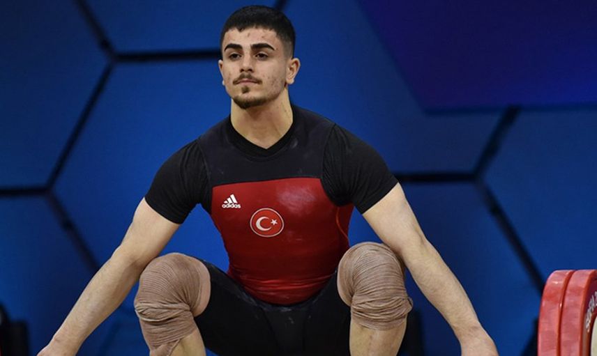 Halter'de Avrupa Şampiyonu Kaan Kahriman oldu: Altın madalyayı kaptı