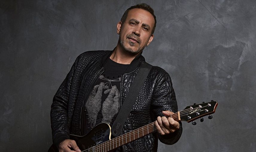 Haluk Levent sevenlerini korkuttu! Trafik kazası geçirdi sağlık durumu çok merak edildi
