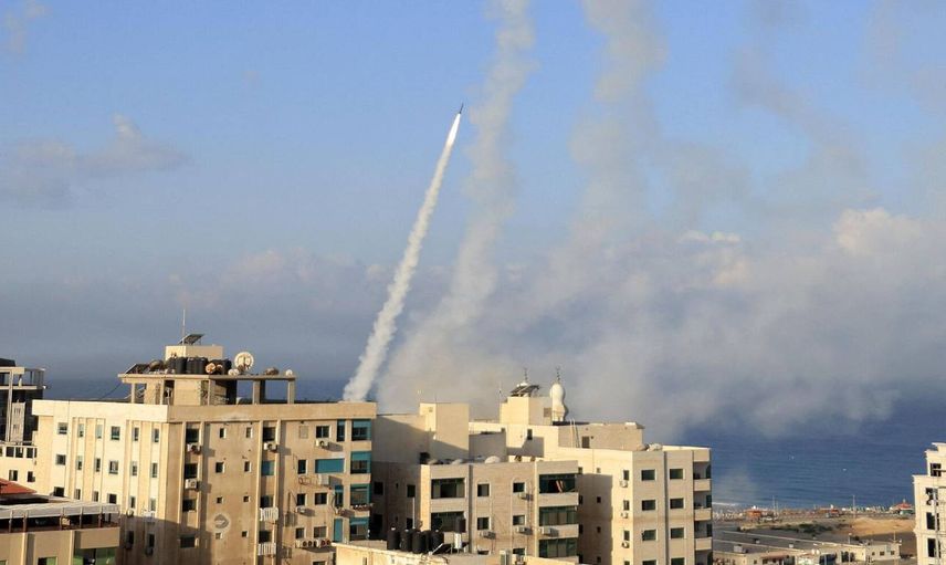 Hamas İsrail’e karşı saldırıya geçti: 20 dakikada 5 bin roket fırlatıldı
