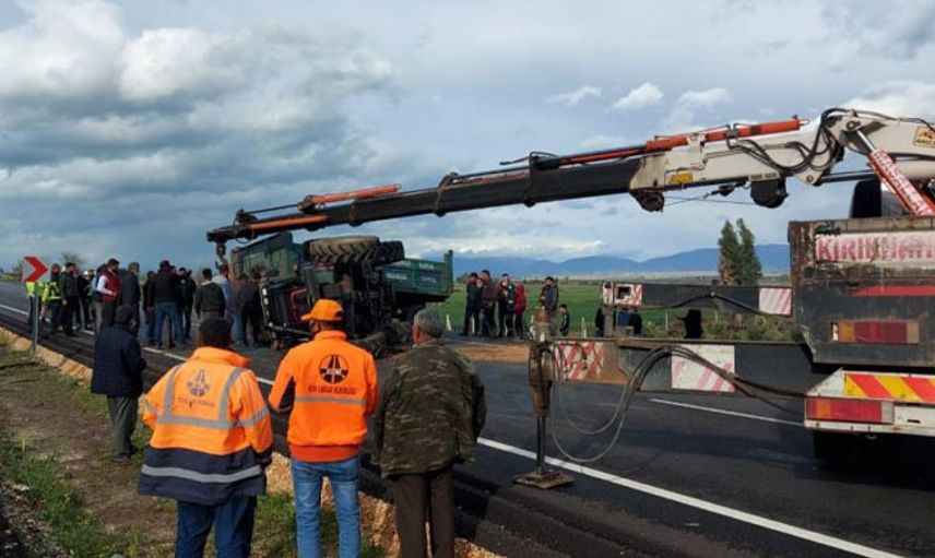 Hatay’da Traktör Devrildi: 1 Yaralı