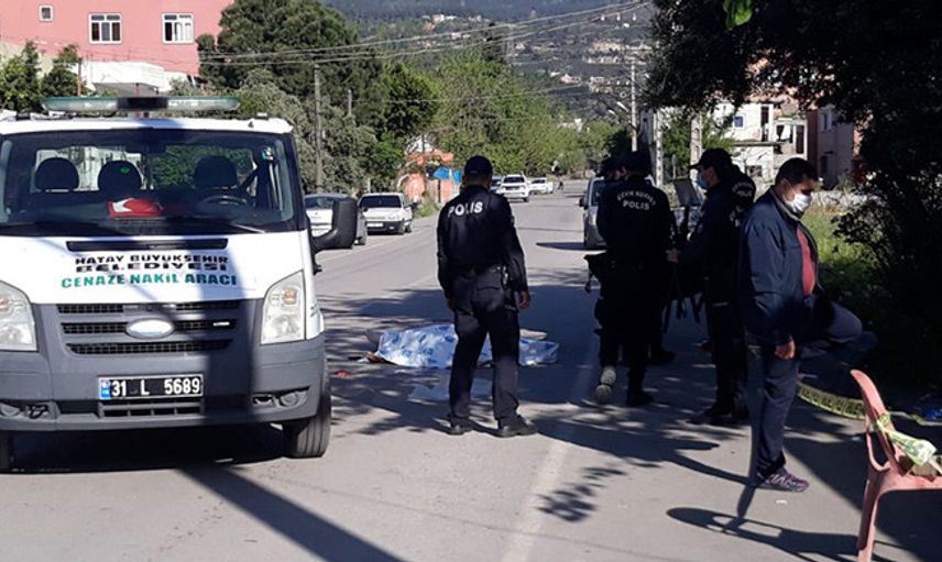 Hatay’da Yüksek Ses Tartışmasında 2 Kişi Öldü