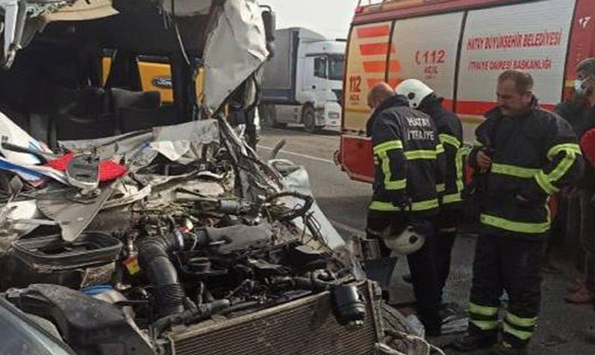 Hatay'da Zincirleme Kaza: 5 Yaralı