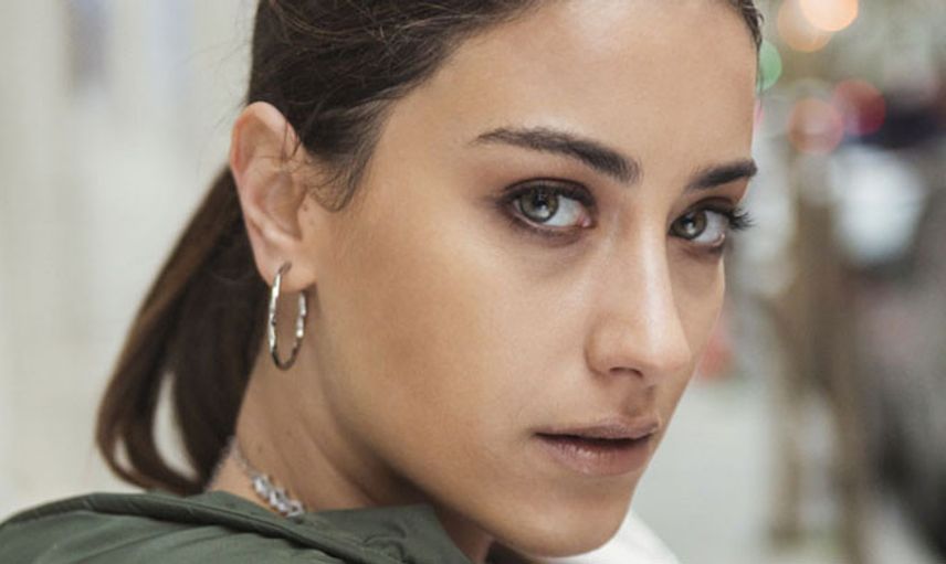 Hazal Kaya, Olumsuz Yorumlardan Etkilenmemesinin Nedenini Açıkladı