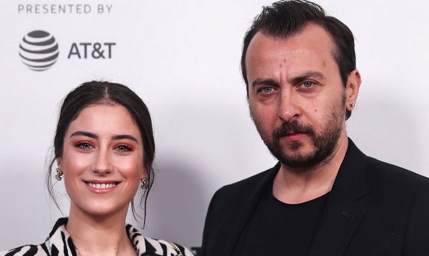 Hazal Kaya'dan Ali Atay'a Romantik Kutlama!