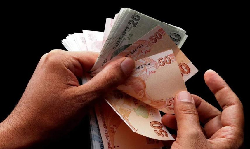 Hazine Bakanlığı açıkladı: Deprem bölgesindeki memurların maaşları yatırılıyor