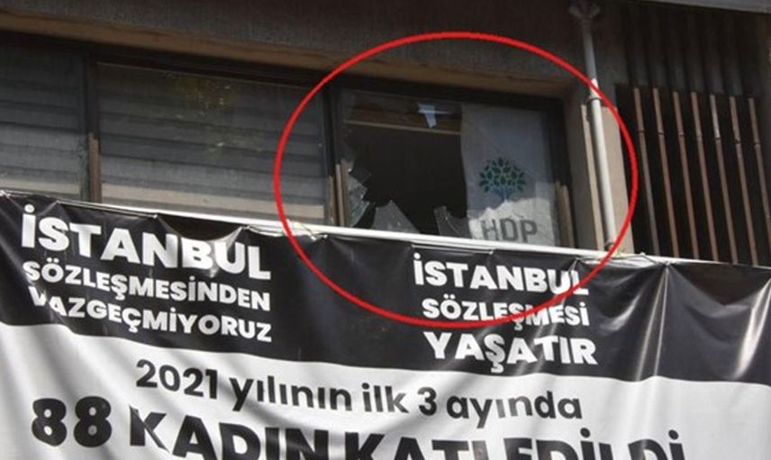 HDP İzmir İl Binasında Saldırı: Ölü Var!