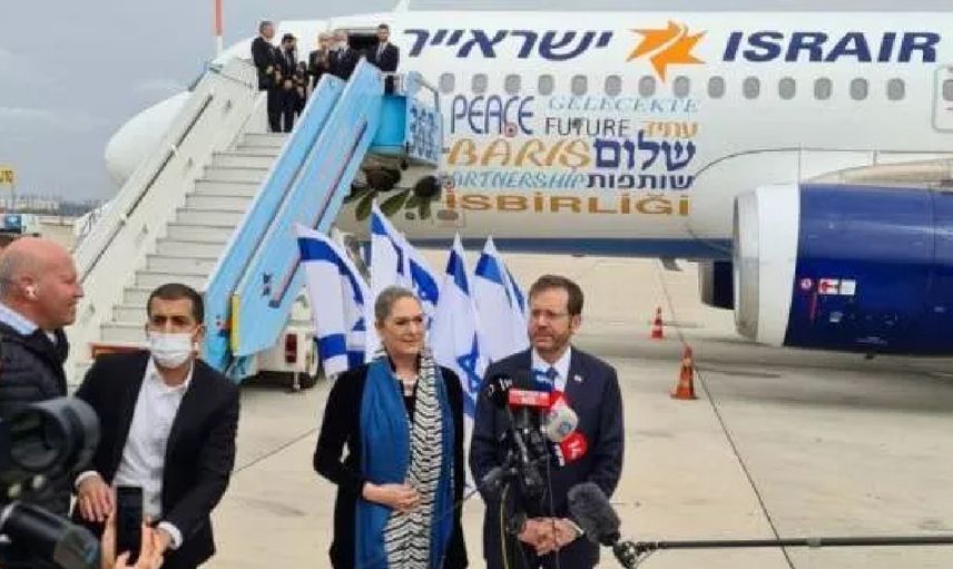 Herzog’un uçağındaki Türkçe mesajlar ve sembollerin anlamı ne? İsrail, uçakla Türkiye’ye ne mesaj vermek istedi? O semboller dikkat çekti