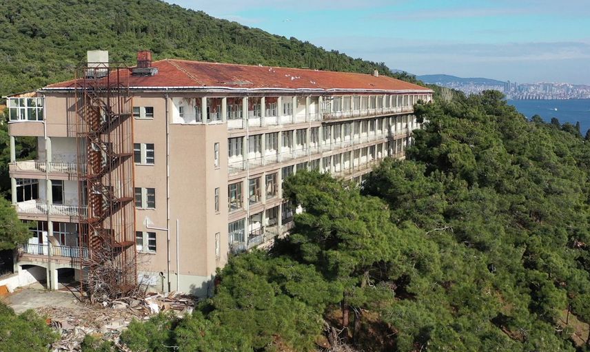Heybeliada Sanatoryumu'nun Diyanet'e tahsili mahkemede iptal edildi