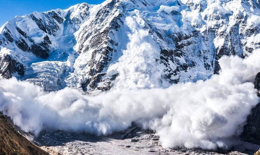 Himalayalar’da çığ felaketi: Çok sayıda ölü var