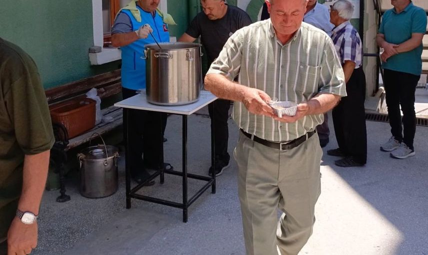 Hisarcık ilçe müftülüğü'nden aşure ikramı