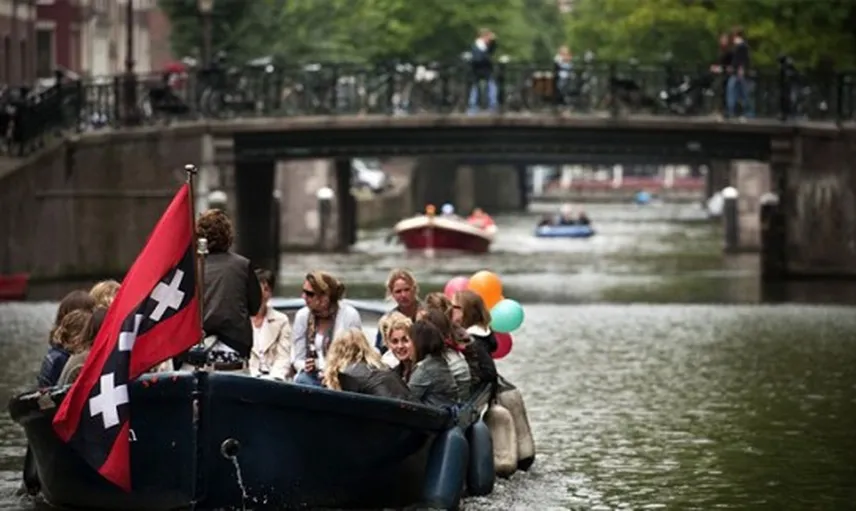 Hollanda, Turist Akınını Durdurmak İçin Turizm Tanıtımını Durduracak