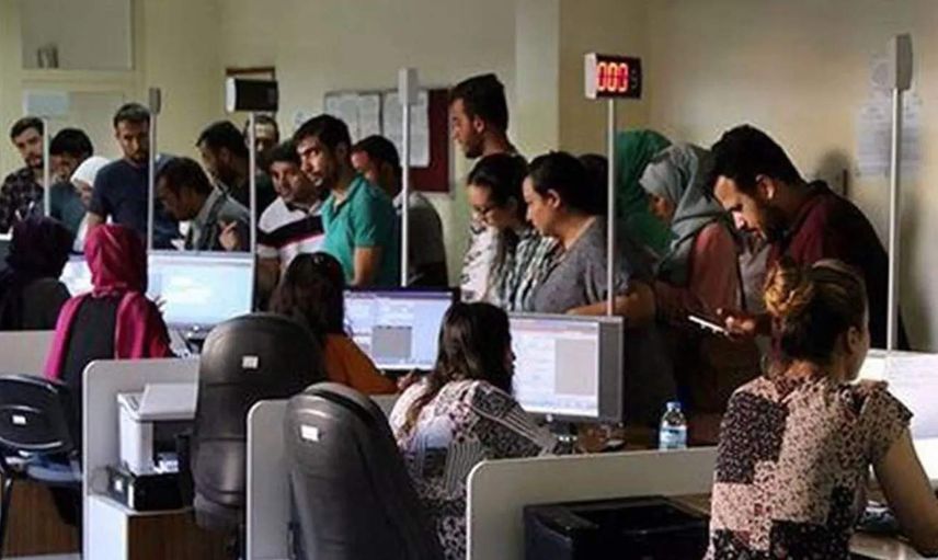 Hükümet düğmeye bastı: 560 bin memura kadro yolu açılıyor! Bunu kimse beklemiyordu! Kimler memur statüsüne geçecek?