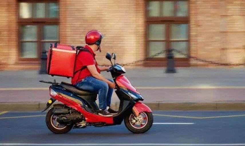Hükümet Harekete Geçti: Kayıt Dışı Moto Kuryeler İçin Vergi Düzenlemesi Geliyor!