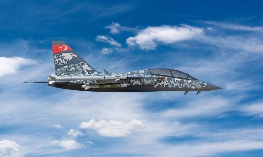 Hürjet göklerle buluştu: İlk uçuşunu başarıyla gerçekleştirdi