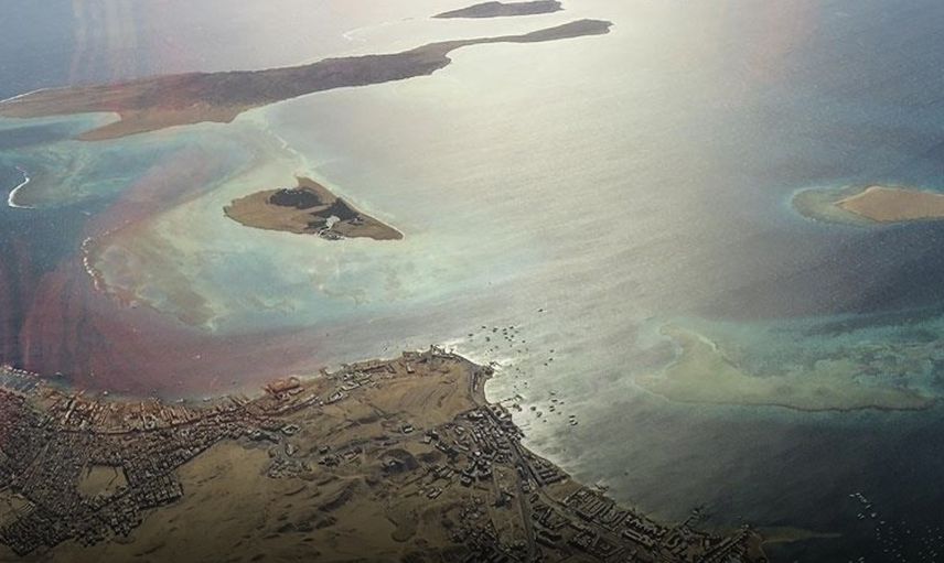 Hürmüz Boğazı'nın kapanması Petrolü 100 Dolara Taşıyabilir, Küresel Ekonomi Sarsılabilir