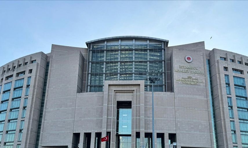 İBB davasında yeni gelişme: Tahliye edilen 19 kişiden 11’i için yakalama kararı çıkarıldı