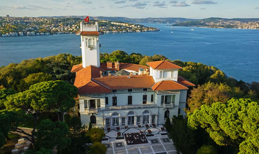 İBB Ortaklığında İşletilen Hidiv Kasrı'ndaki Kötü Hizmet Muhaliflerin Hedefinde