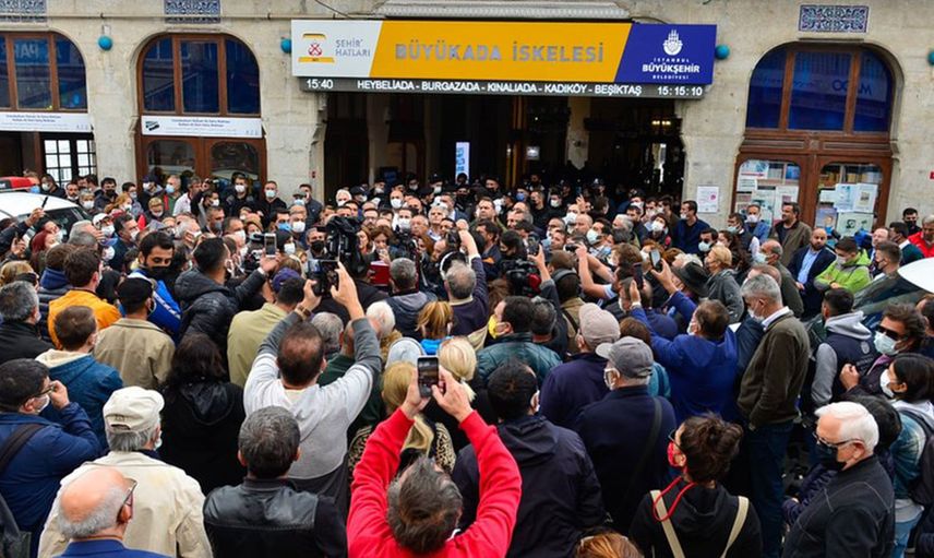 İBB Sözcüsü Murat Ongun'un TÜGVA İle İlgili Yalanı Elinde Patladı!
