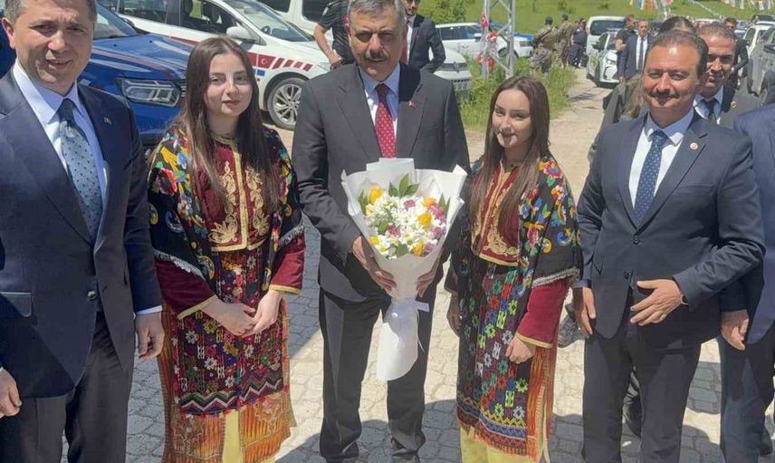 İçişleri Bakanı Çiftçi'den Seçim Öncesi Birlik Çağrısı