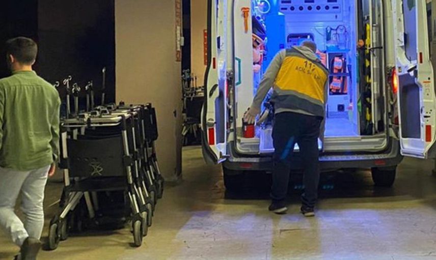Iğdır'da Filyasyon Ekibi Kaza Yaptı 3 Sağlık Çalışanı Yaralandı