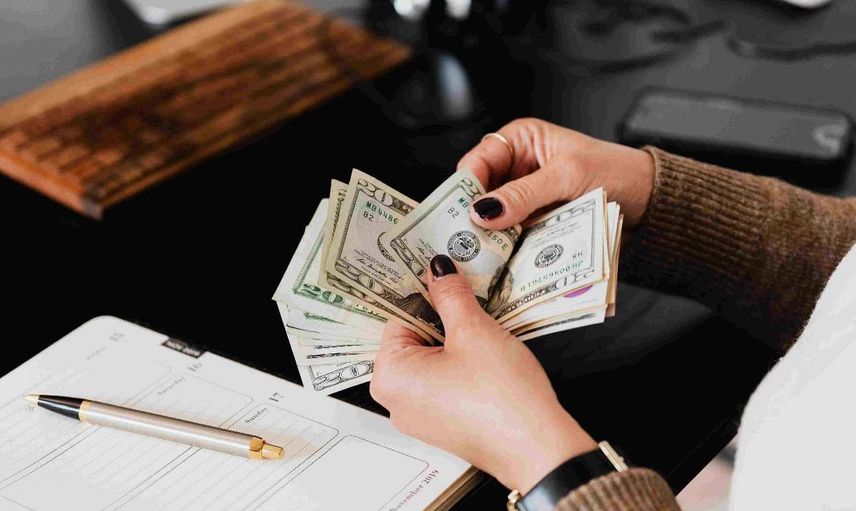 İhbar tazminatı nedir? Kıdem tazminatı alma şartları nelerdir? İhbar ve kıdem tazminatı ile ilgili bilmeniz gerekenler