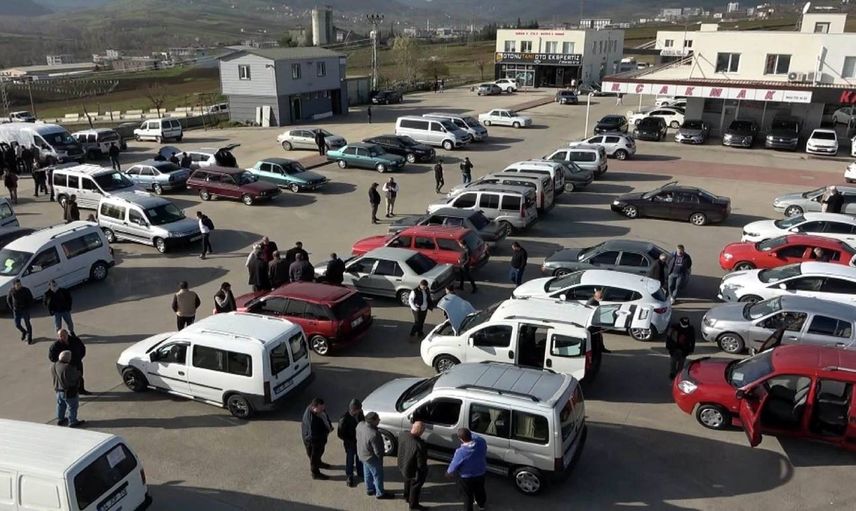 İkinci el araçlar için kritik karar: Süre 6 ay uzatıldı