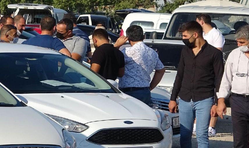 İkinci el otomobil satışında yeni dönem başladı: 6 ay ve 6 bin kilometre şartı eklendi