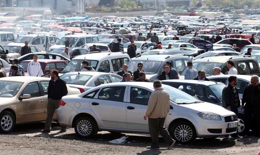 İkinci el otomobilde yeni dönem başlıyor: Yarından itibaren sıfırından pahalı araç olmayacak