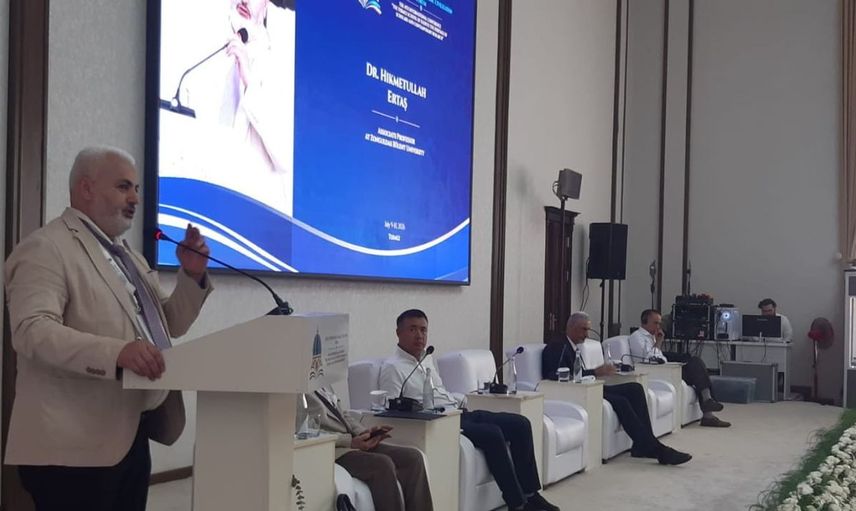 İlahiyat Fakültesi dekan yardımcısı doç. dr. Ertaş, uluslararası İslam medeniyeti forumunda BEUN'u başarıyla temsil etti