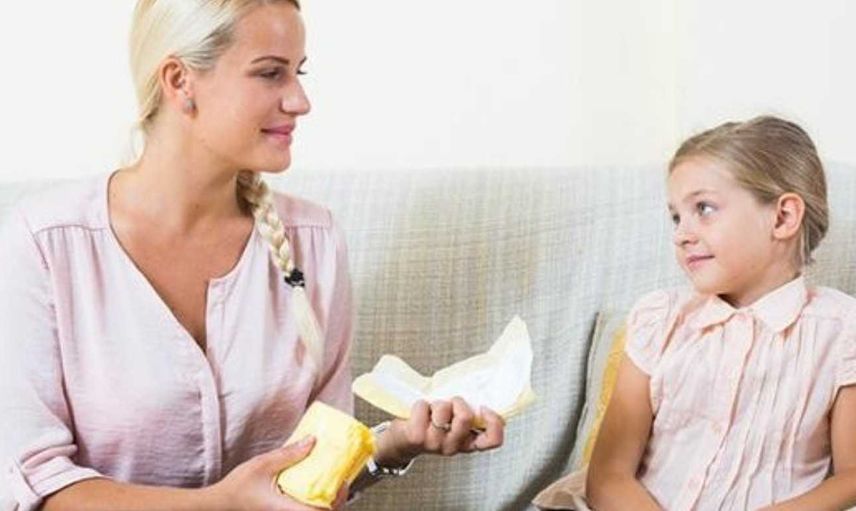İlk adet (regl) nasıl olur, belirtileri nelerdir? İlk adet kanaması kaç gün sürer? Regl hakkında merak edilenler