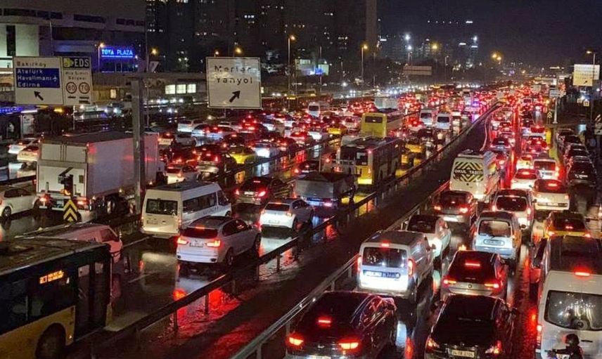 İmamoğlu’na oy isyanı! İstanbul halkı ateş püskürdü