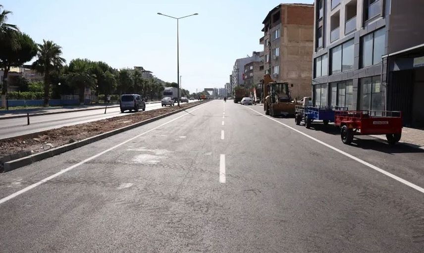 İncirliova'da sıcak asfalt çalışmaları başarıyla tamamlandı